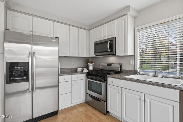 25702 Vista Fairways Drive, Valencia, CA 91355