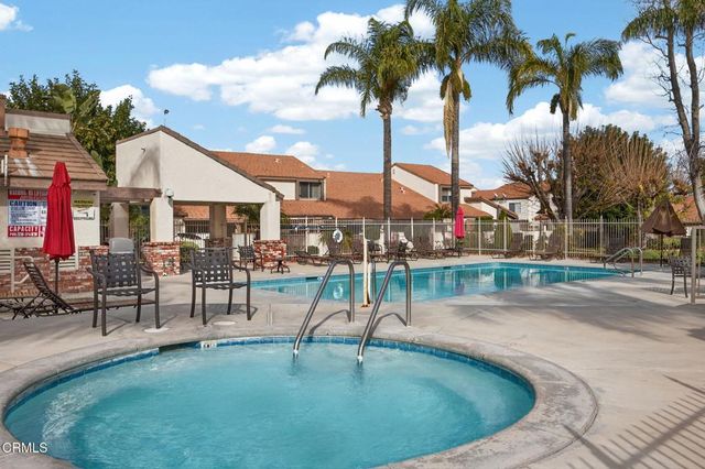 25702 Vista Fairways Drive, Valencia, CA 91355