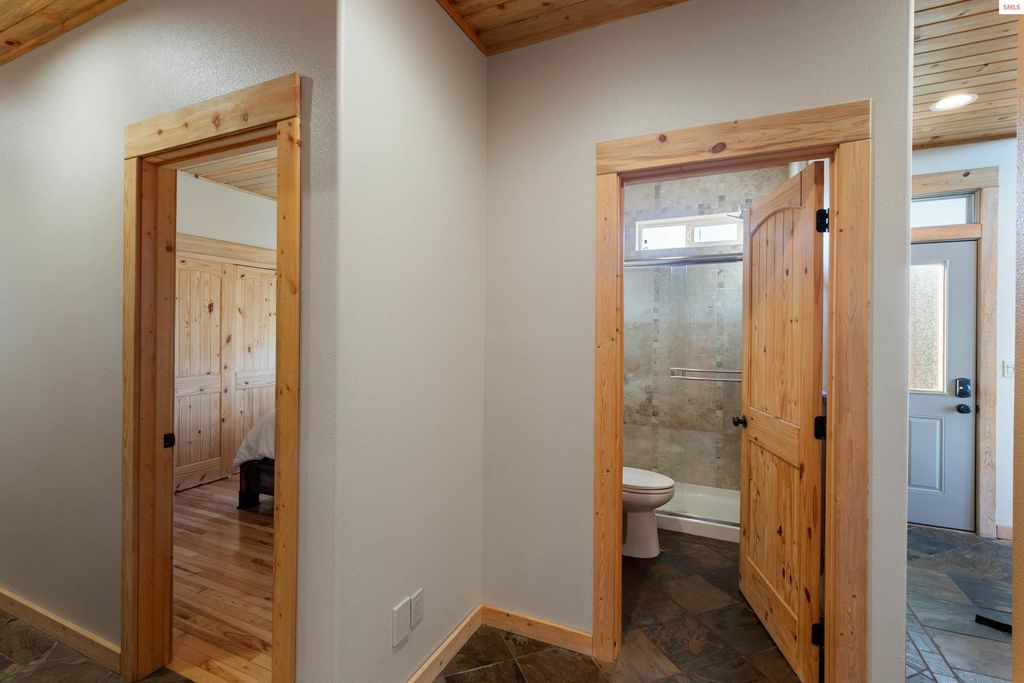 23 Lakewood Avenue, Sagle, ID 83860 photo 33