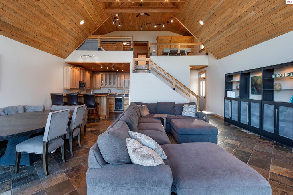 23 Lakewood Avenue, Sagle, ID 83860 photo 6