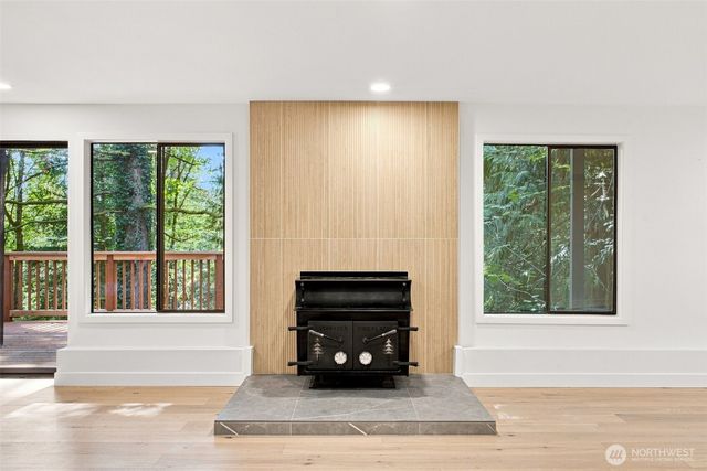 25529 SE 159th Street, Issaquah, WA 98027