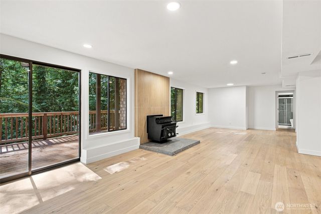 25529 SE 159th Street, Issaquah, WA 98027