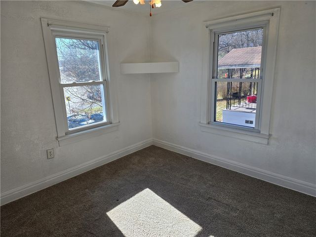 1638 saxonburg blvd, Tarentum, PA 15084