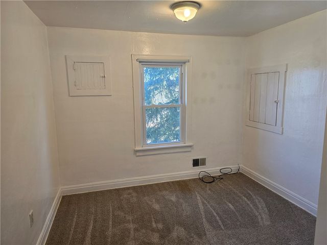 1638 saxonburg blvd, Tarentum, PA 15084