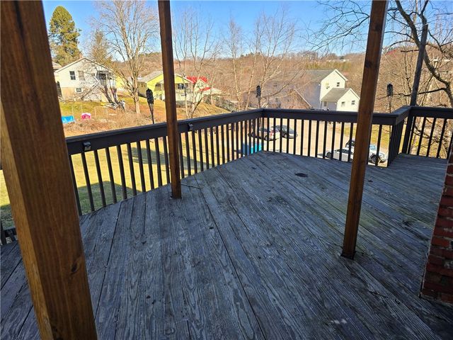 1638 saxonburg blvd, Tarentum, PA 15084