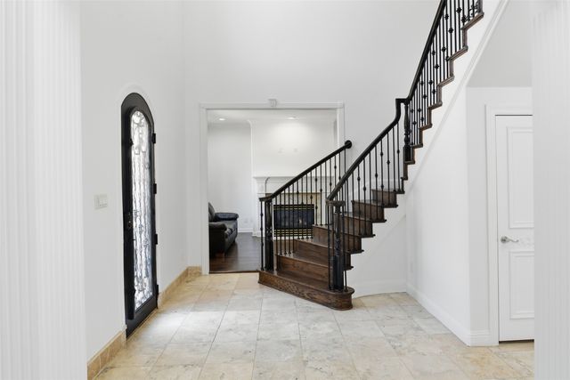 7506 Briarglen Court, Garland, TX 75044