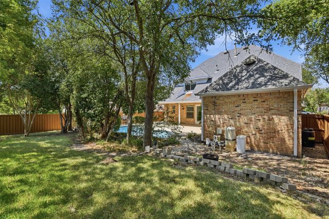 7506 Briarglen Court, Garland, TX 75044