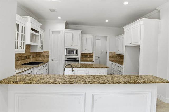 7506 Briarglen Court, Garland, TX 75044