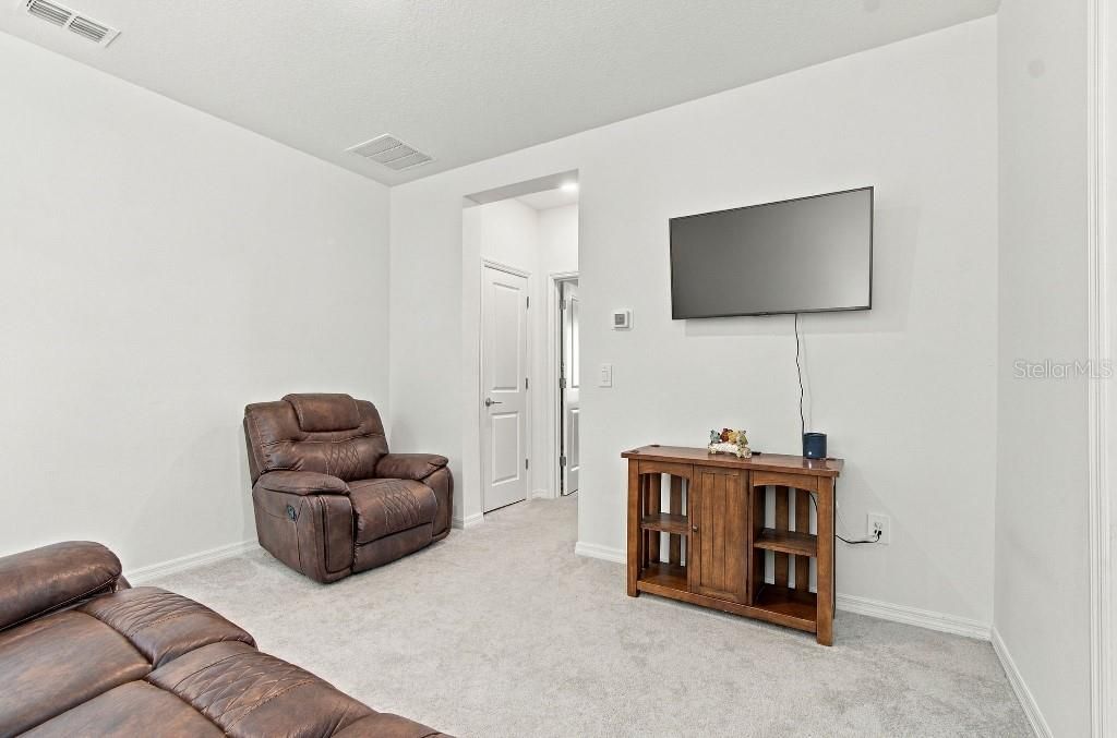 Image 15 of property listing at 10824 FANNING SPRINGS COURT, Tampa, FL 33647