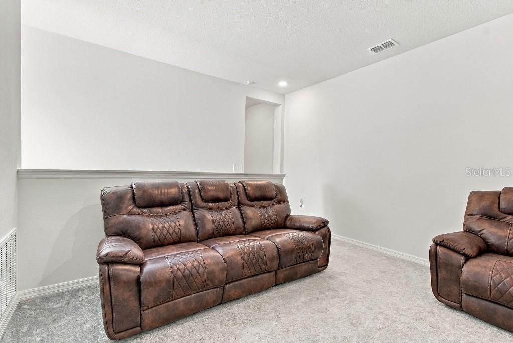 Image 16 of property listing at 10824 FANNING SPRINGS COURT, Tampa, FL 33647