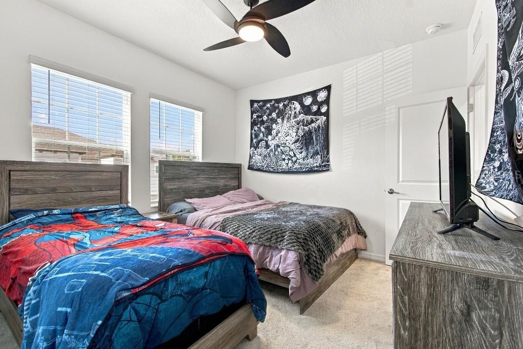 Image 24 of property listing at 10824 FANNING SPRINGS COURT, Tampa, FL 33647