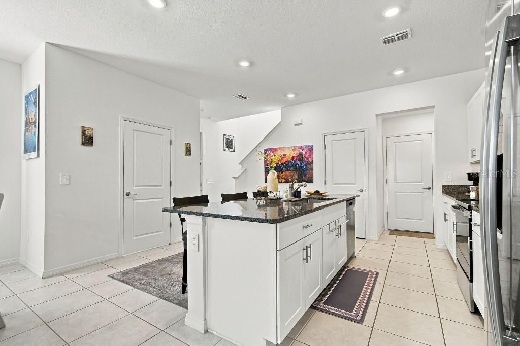 Image 4 of property listing at 10824 FANNING SPRINGS COURT, Tampa, FL 33647