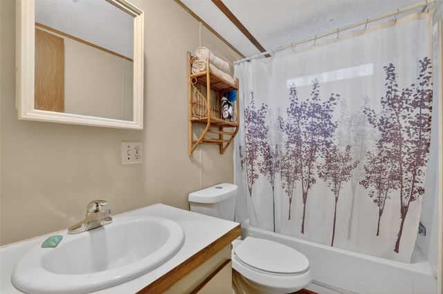 1710 INDIAN TRAIL B, Leesburg, FL 34748