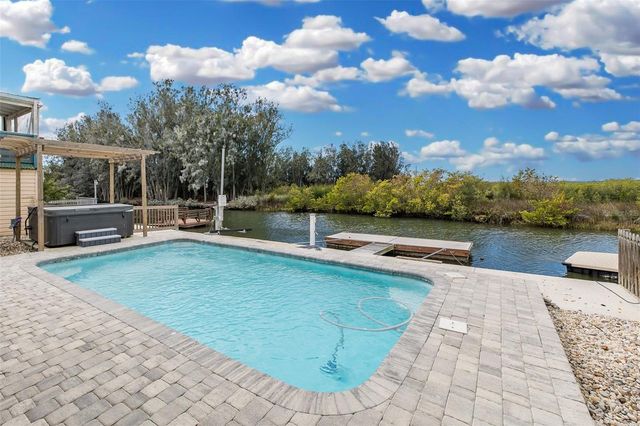 14405 BIRCH STREET, Hudson, FL 34667