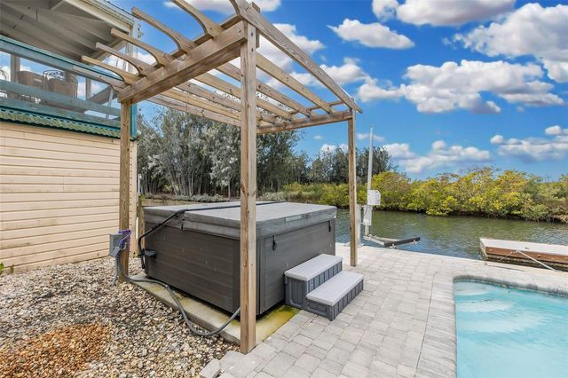 14405 BIRCH STREET, Hudson, FL 34667