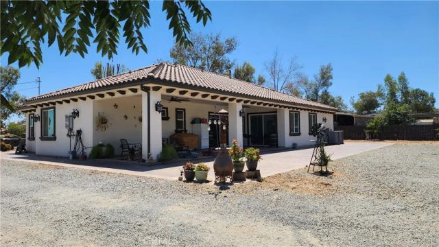 20243 Lee Road, Perris, CA 92570