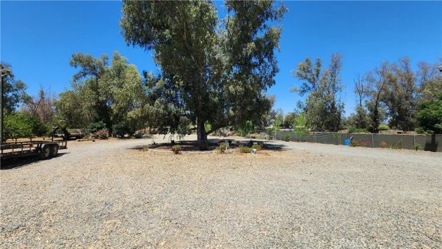 20243 Lee Road, Perris, CA 92570