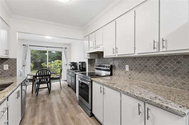 4876 Twin Lakes Trail, Atlanta, GA 30360