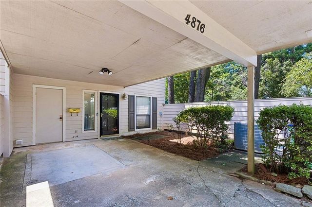 4876 Twin Lakes Trail, Atlanta, GA 30360