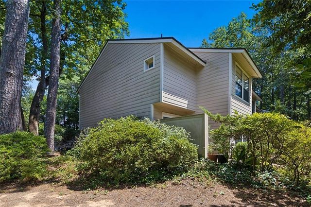 4876 Twin Lakes Trail, Atlanta, GA 30360