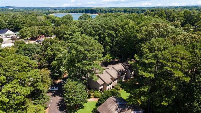 4876 Twin Lakes Trail, Atlanta, GA 30360