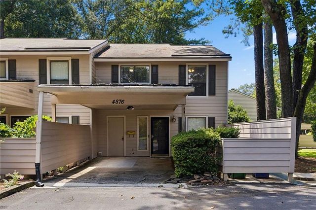 4876 Twin Lakes Trail, Atlanta, GA 30360