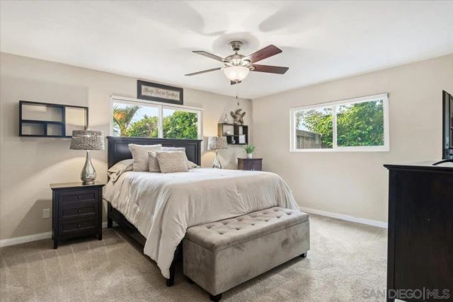 267 Hannalei Dr, Vista, CA 92083