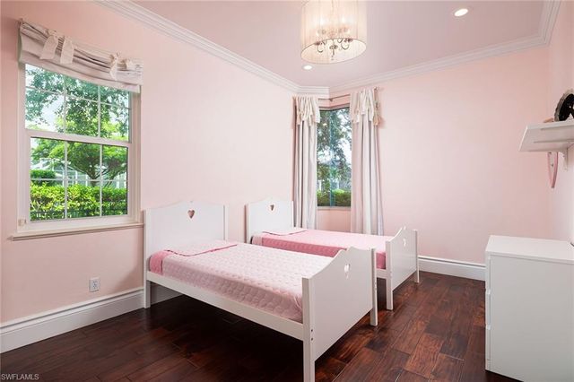 2132 Mission DR, Naples, FL 34109