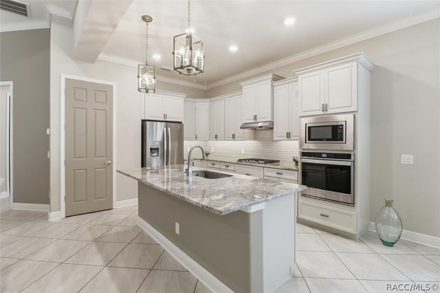 2030 N Bush Hill Loop, Hernando, FL 34442