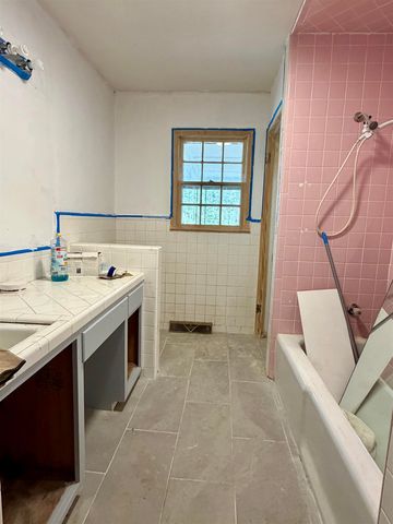 3379 64 HWY, Selmer, TN 38375