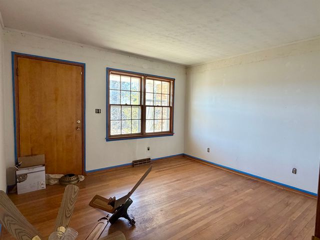 3379 64 HWY, Selmer, TN 38375