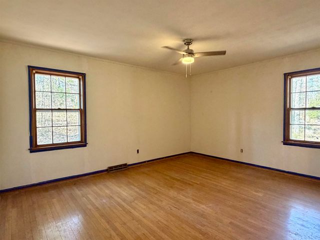 3379 64 HWY, Selmer, TN 38375