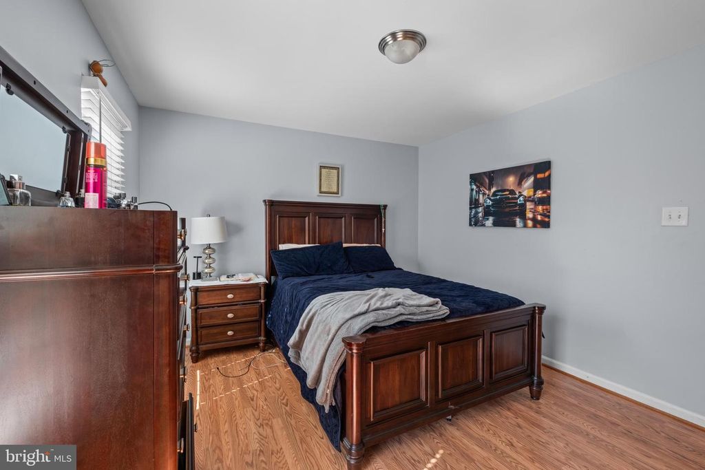 Image 21 of property listing at 10606 FORESTGATE PL, Glenn Dale, MD 20769