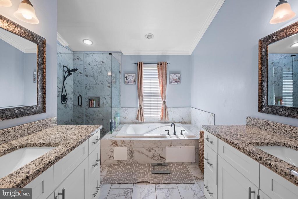 Image 25 of property listing at 10606 FORESTGATE PL, Glenn Dale, MD 20769