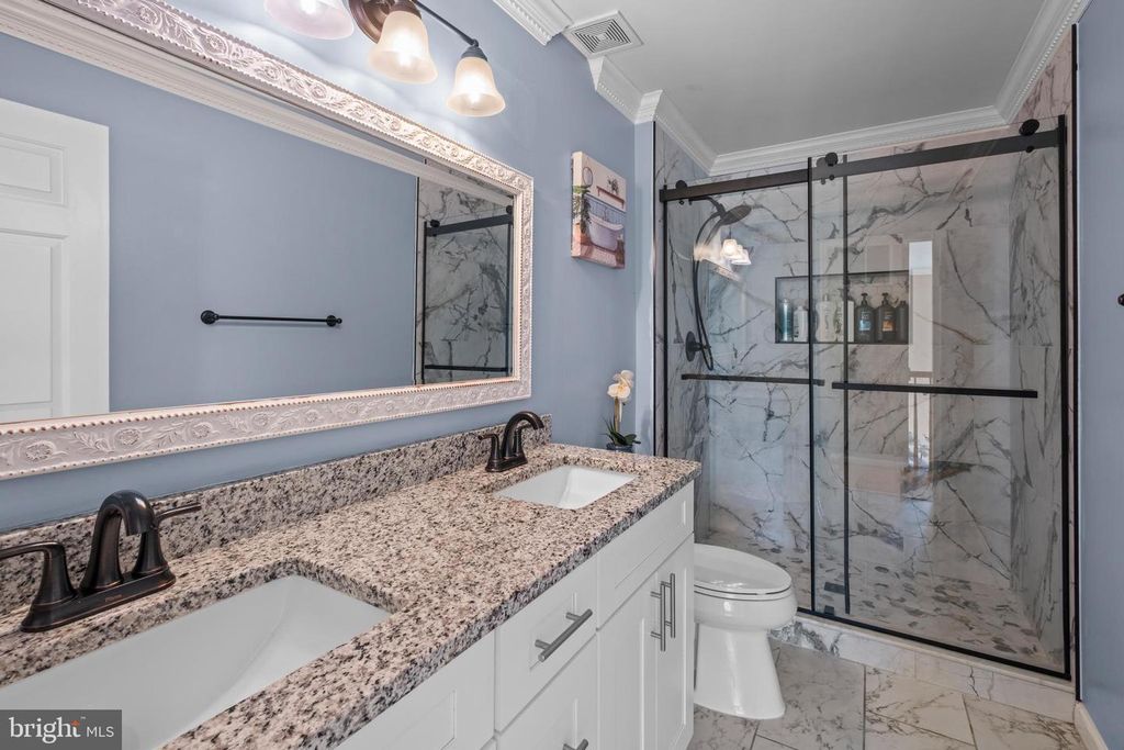 Image 28 of property listing at 10606 FORESTGATE PL, Glenn Dale, MD 20769