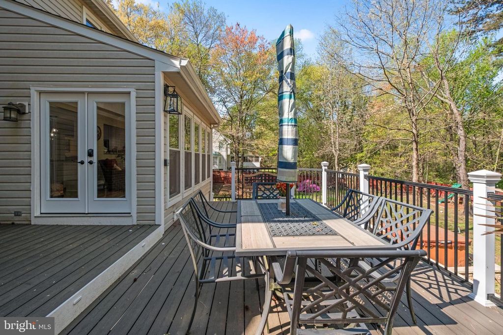 Image 36 of property listing at 10606 FORESTGATE PL, Glenn Dale, MD 20769