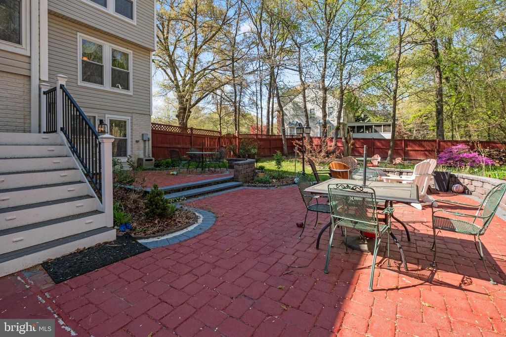 Image 40 of property listing at 10606 FORESTGATE PL, Glenn Dale, MD 20769