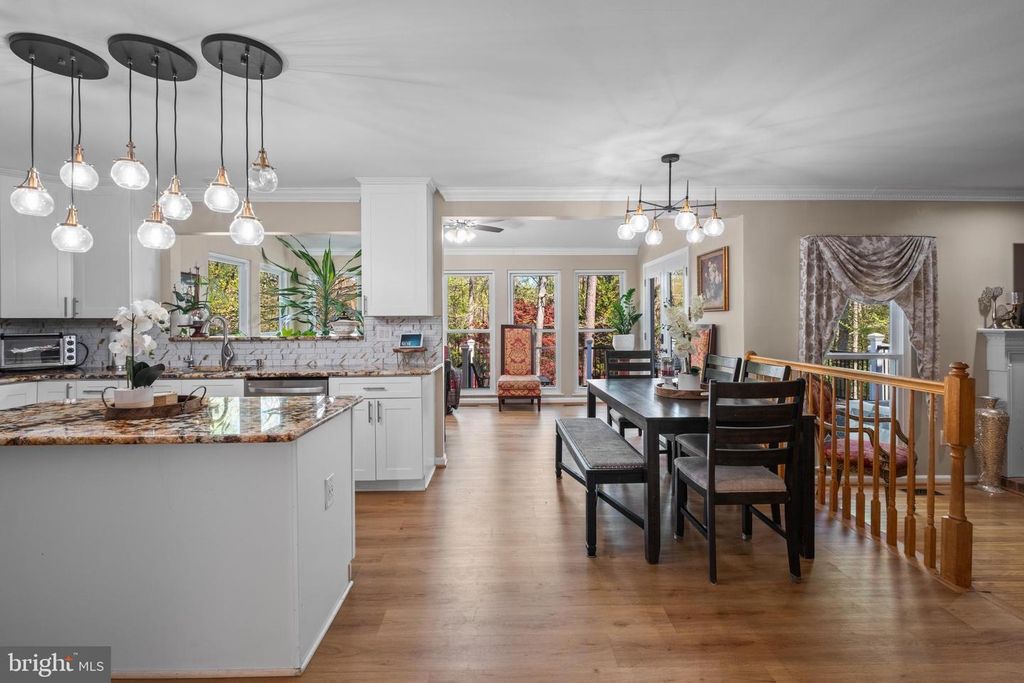 Image 8 of property listing at 10606 FORESTGATE PL, Glenn Dale, MD 20769