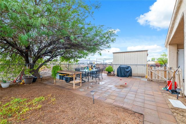 2312 E Sundance Drive, Fort Mohave, AZ 86426