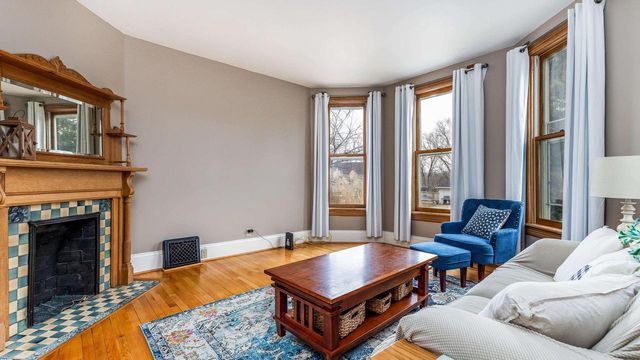 465 S Court Street, Platteville, WI 53818