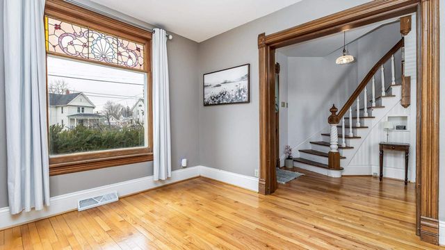 465 S Court Street, Platteville, WI 53818