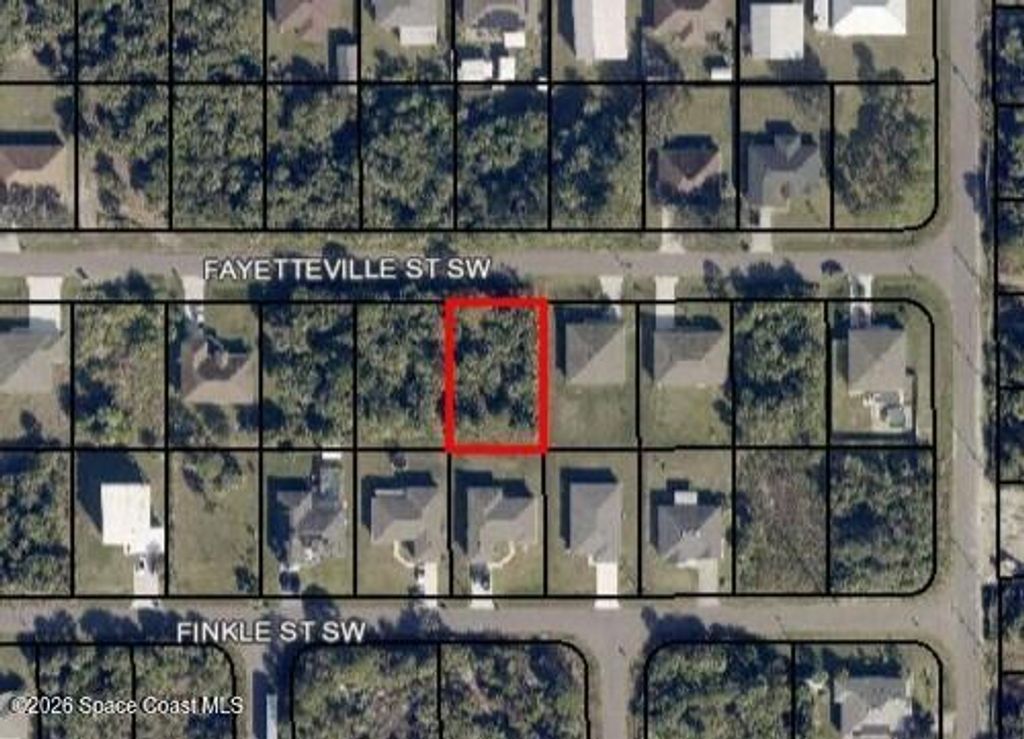 134 Fayetteville Street SW, Palm Bay, FL 32908