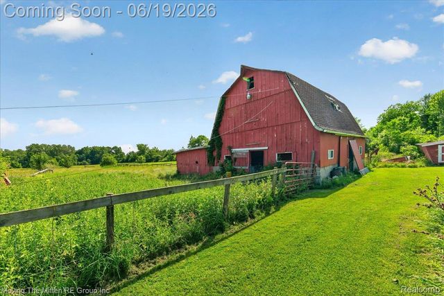 6390 Brookville Road, Salem Township, MI 48178