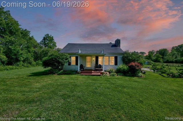 6390 Brookville Road, Salem Township, MI 48178