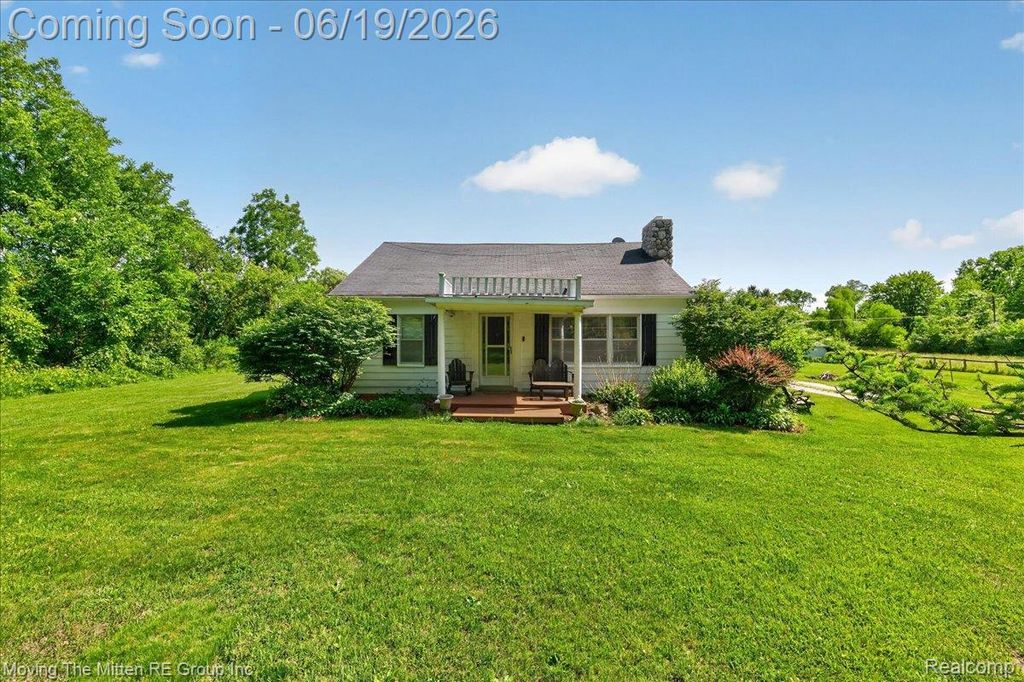 6390 Brookville Road, Salem Township, MI 48178