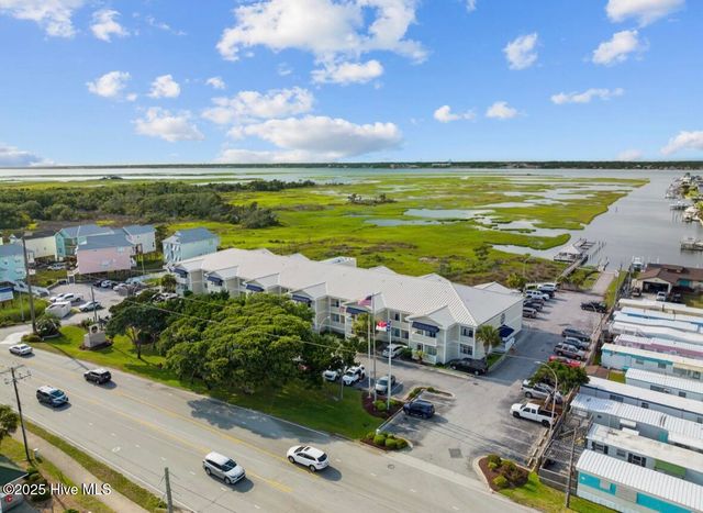 602 W Fort Macon Road 128, Atlantic Beach, NC 28512