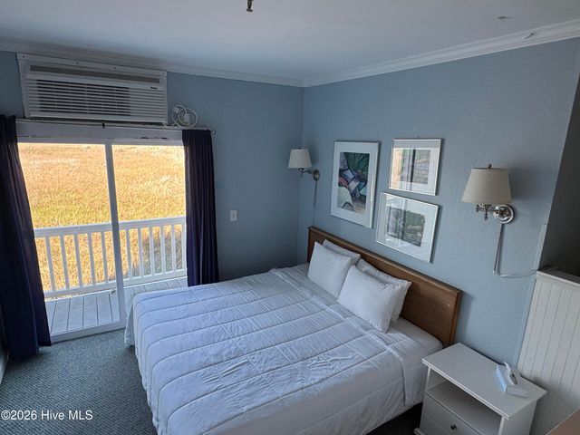 602 W Fort Macon Road 128, Atlantic Beach, NC 28512