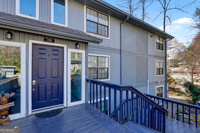 230 Stornoway Drive UNIT 4, Clayton, GA 30525