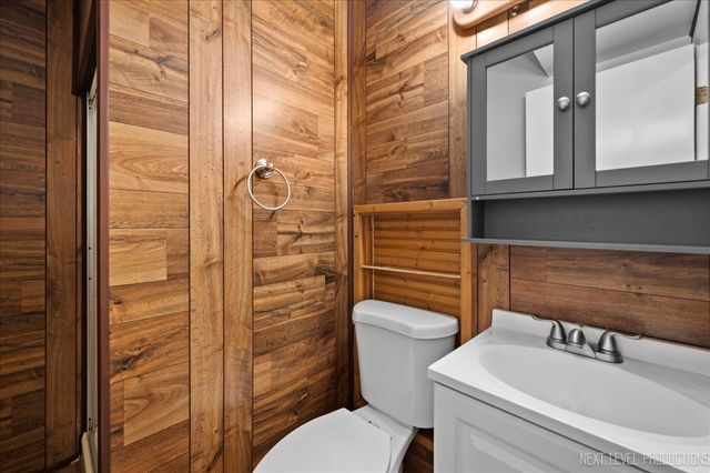 1009 Sutton Drive, Crystal Lake, IL 60014