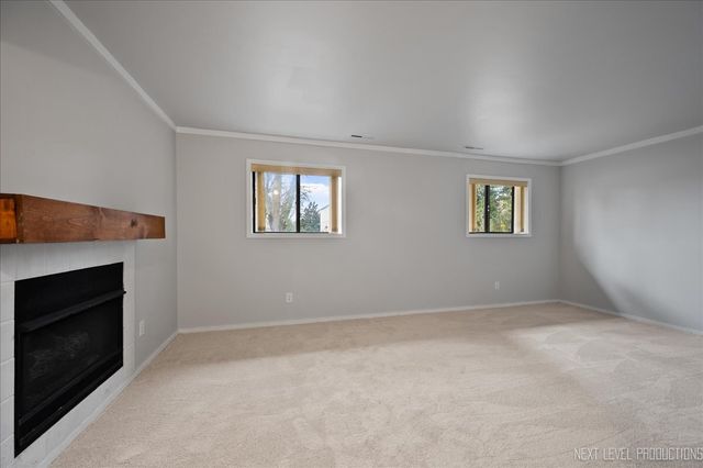 1009 Sutton Drive, Crystal Lake, IL 60014